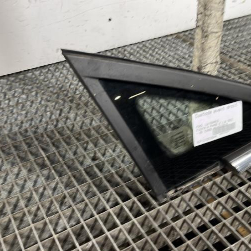 Custode avant droit FORD FIESTA 6 Photo n°2