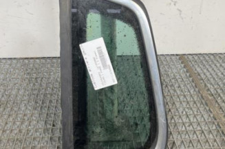 Custode arriere gauche VOLKSWAGEN TIGUAN 1