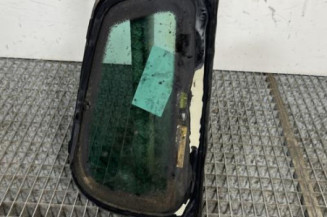 Custode arriere gauche VOLKSWAGEN TIGUAN 1