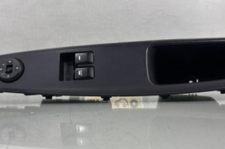 Interrupteur de leve vitre avant gauche KIA RIO 3 Photo n°1