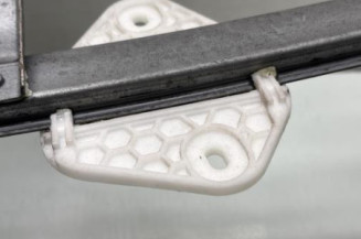 Leve vitre mecanique avant gauche DACIA LOGAN 1