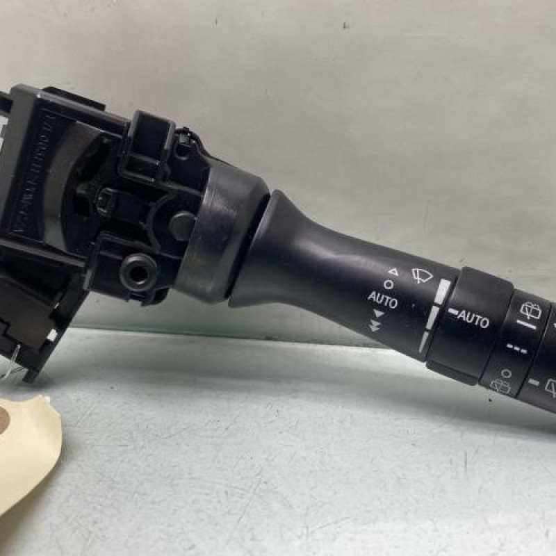 Commodo d'essuie glaces TOYOTA AVENSIS 3 Photo n°1