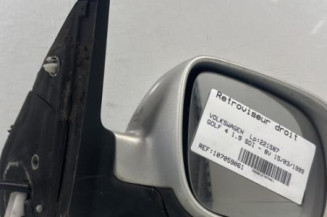 Retroviseur droit VOLKSWAGEN GOLF 4