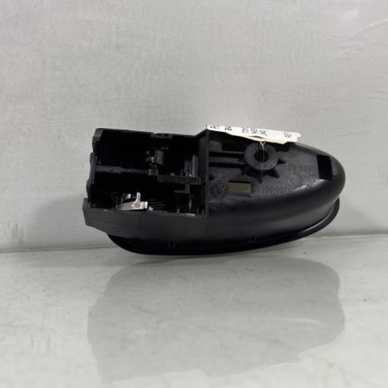 Poignee interieur avant droit TOYOTA AVENSIS 3 Photo n°3