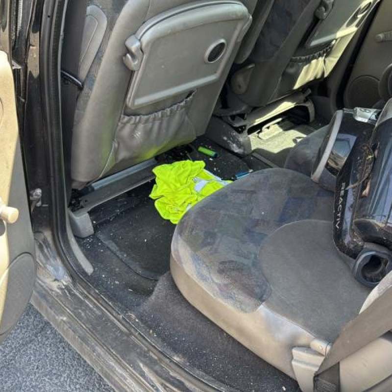 Feu arriere principal droit (feux) CITROEN XSARA PICASSO Photo n°13