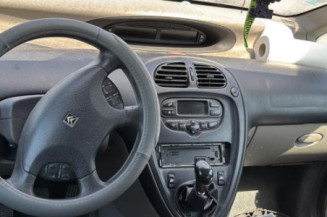 Retroviseur gauche CITROEN XSARA PICASSO