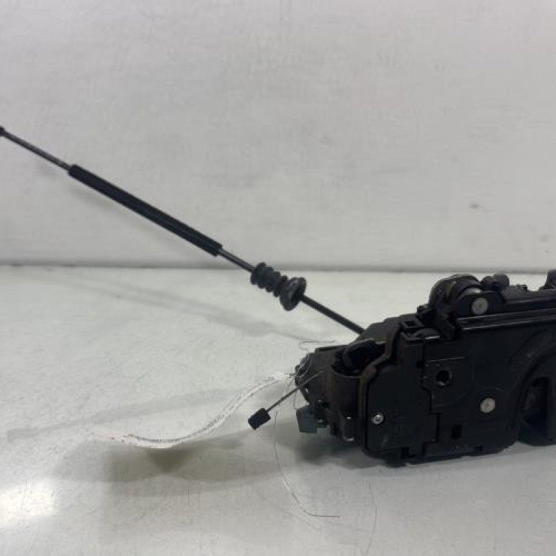 Serrure avant droit SKODA OCTAVIA 2 Photo n°5