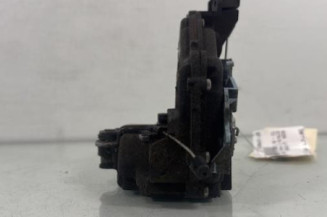 Serrure avant gauche SKODA OCTAVIA 2