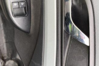 Serrure avant gauche SKODA OCTAVIA 2