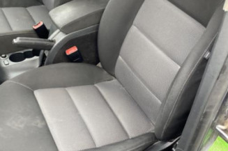 Serrure avant gauche SKODA OCTAVIA 2