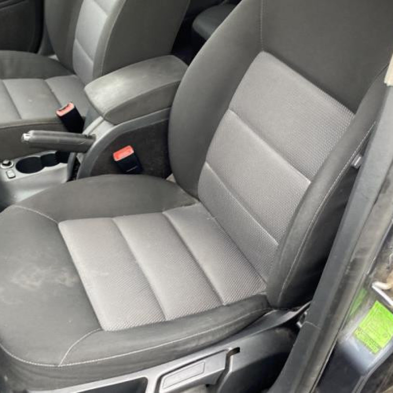 Serrure avant gauche SKODA OCTAVIA 2 Photo n°17