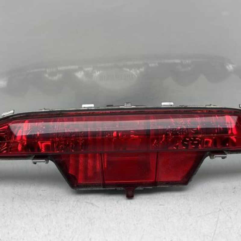 Anti brouillard arriere PEUGEOT 208 1 Photo n°1