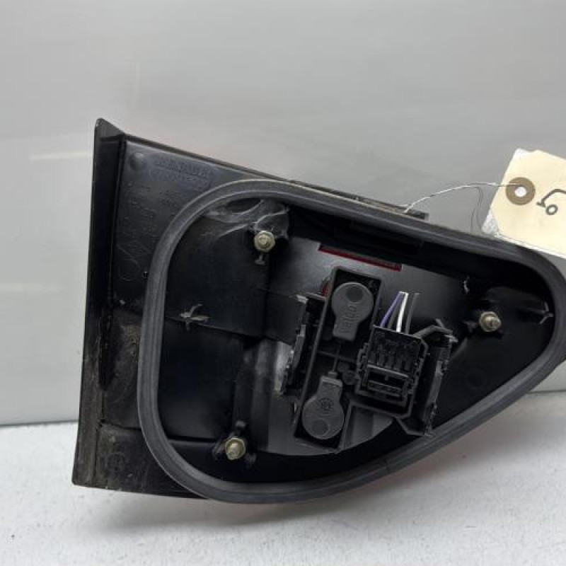 Feu arriere secondaire droit (feux) RENAULT MEGANE 1 Photo n°2