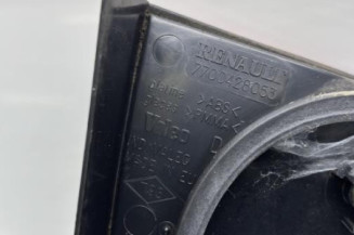 Feu arriere secondaire droit (feux) RENAULT MEGANE 1