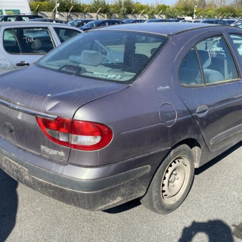 Interrupteur de leve vitre avant droit RENAULT MEGANE 1 Photo n°6