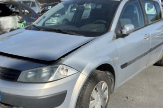 Com (Bloc Contacteur Tournant+Commodo Essuie Glace+Commodo Phare) RENAULT MEGANE 2