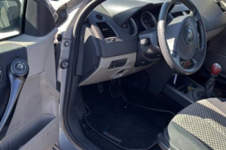 Com (Bloc Contacteur Tournant+Commodo Essuie Glace+Commodo Phare) RENAULT MEGANE 2