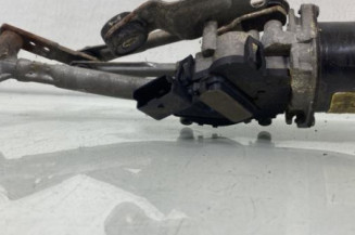 Moteur essuie glace avant RENAULT MEGANE 2