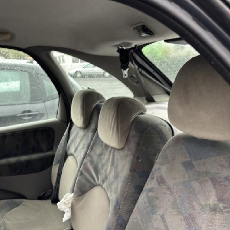 Feu arriere stop central CITROEN XSARA PICASSO Photo n°14