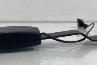 Attache ceinture avant gauche RENAULT CLIO 3