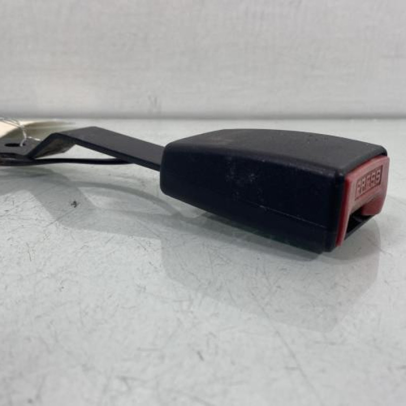 Attache ceinture avant gauche RENAULT CLIO 3 Photo n°4
