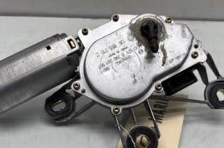 Moteur essuie glace arriere VOLKSWAGEN GOLF 4