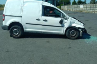 Serrure avant gauche VOLKSWAGEN CADDY 3