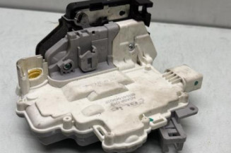 Serrure avant gauche VOLKSWAGEN PASSAT 5