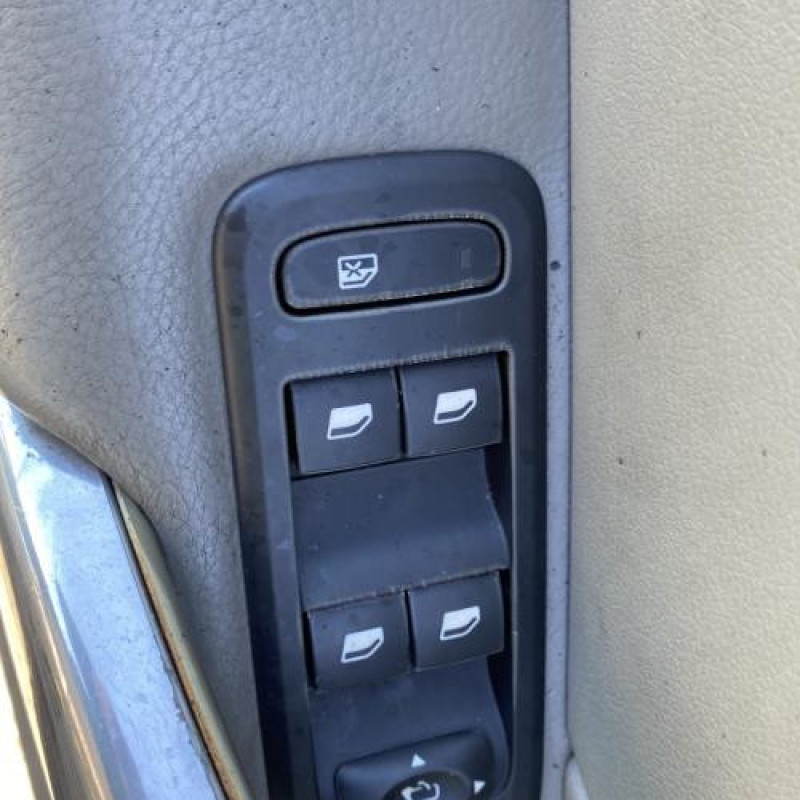 Serrure de coffre PEUGEOT 308 1 Photo n°14