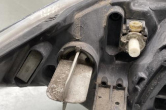 Optique avant principal gauche (feux)(phare) BMW SERIE 1 E87