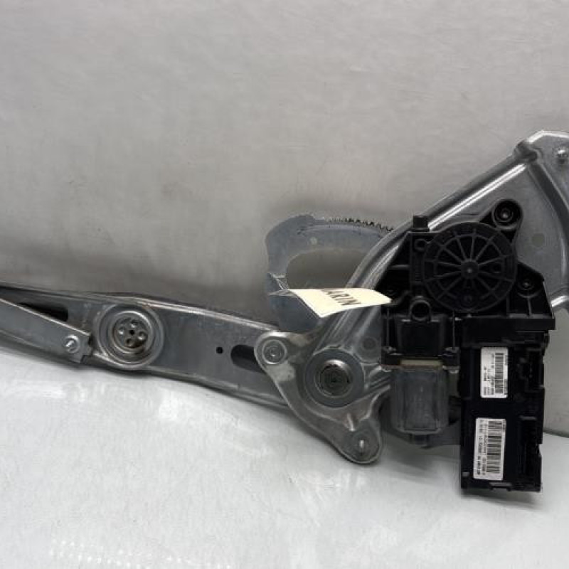 Leve vitre electrique avant gauche RENAULT GRAND SCENIC 3 Photo n°1