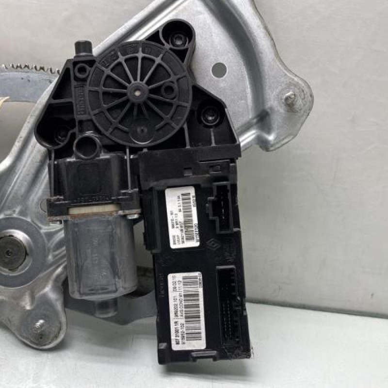 Leve vitre electrique avant gauche RENAULT GRAND SCENIC 3 Photo n°2