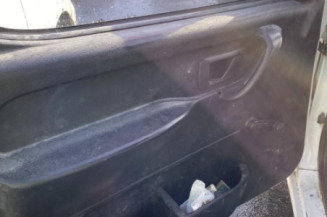 Vase de lave glace PEUGEOT PARTNER 1