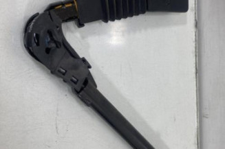 Pretensionneur de ceinture avant droit OPEL CORSA B
