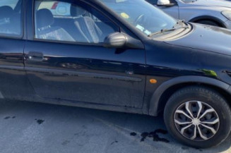 Pretensionneur de ceinture avant gauche OPEL CORSA B