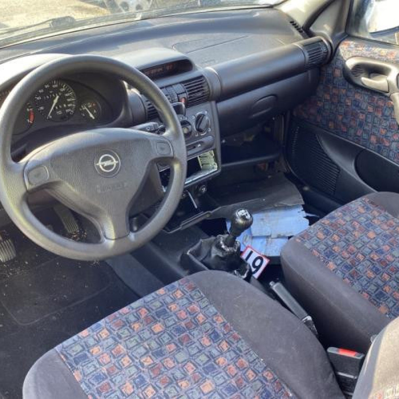 Pretensionneur de ceinture avant gauche OPEL CORSA B Photo n°20