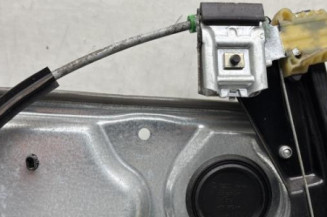 Leve vitre electrique avant droit VOLKSWAGEN POLO 4