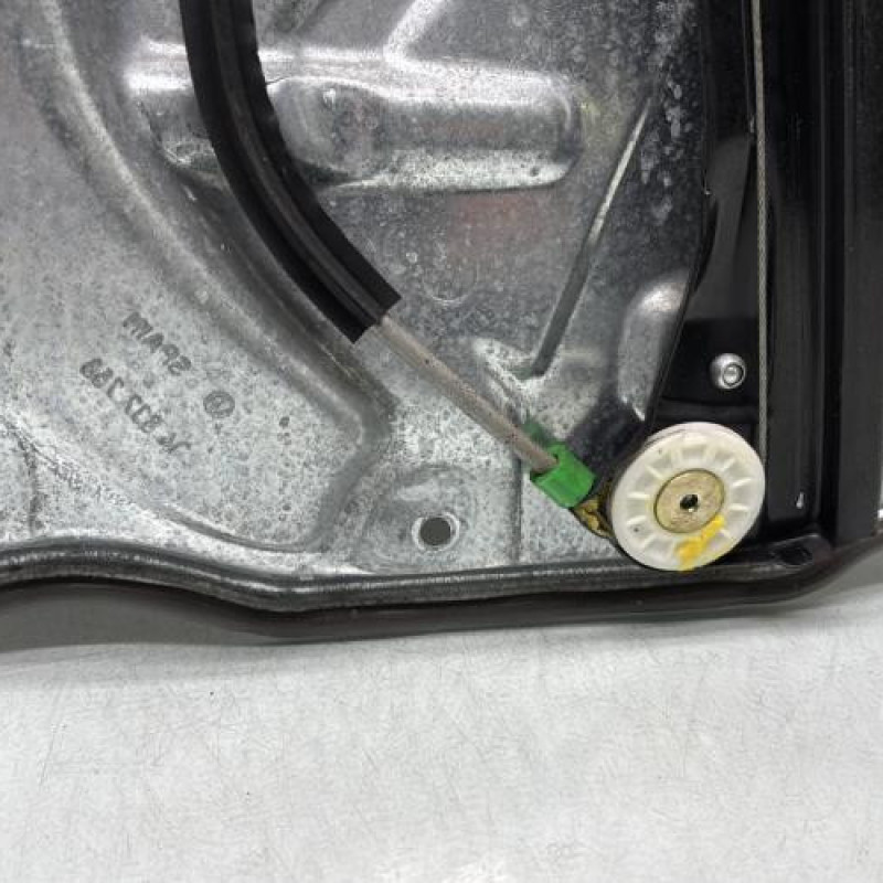Leve vitre electrique avant droit VOLKSWAGEN POLO 4 Photo n°11