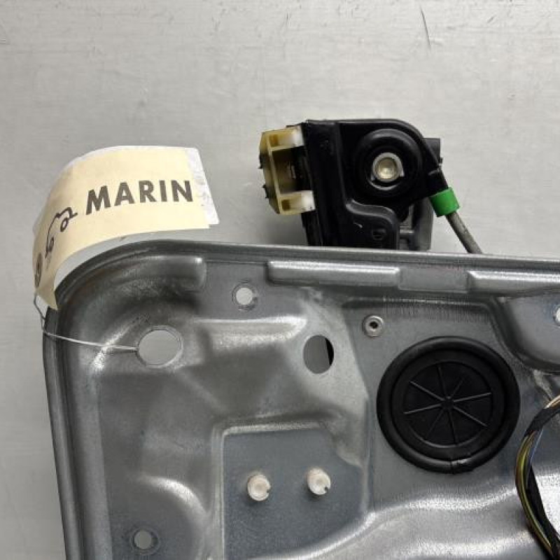 Leve vitre electrique avant gauche VOLKSWAGEN POLO 4 Photo n°11