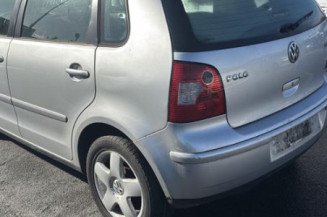 Leve vitre electrique avant gauche VOLKSWAGEN POLO 4