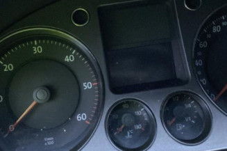 Optique avant secondaire gauche (feux)(clignotant) VOLKSWAGEN PASSAT 5