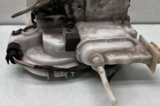 Serrure avant gauche VOLKSWAGEN GOLF 4