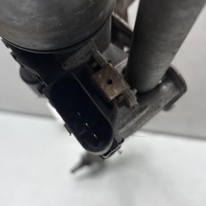 Moteur essuie glace avant SKODA OCTAVIA 2 Photo n°4