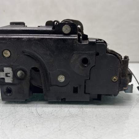 Serrure avant gauche SKODA OCTAVIA 2 Photo n°1