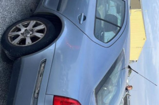 Serrure avant gauche SKODA OCTAVIA 2