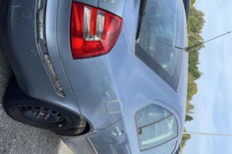 Serrure avant gauche SKODA OCTAVIA 2