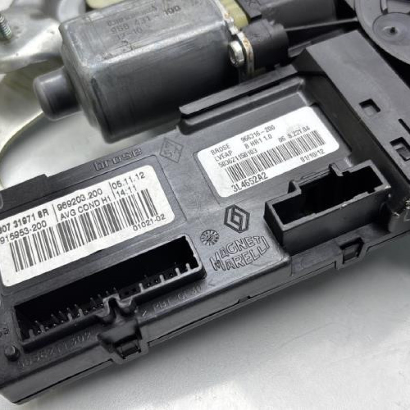 Leve vitre electrique avant gauche RENAULT SCENIC 3 Photo n°4