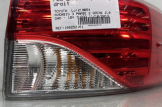 Feu arriere principal droit (feux) TOYOTA AVENSIS 3