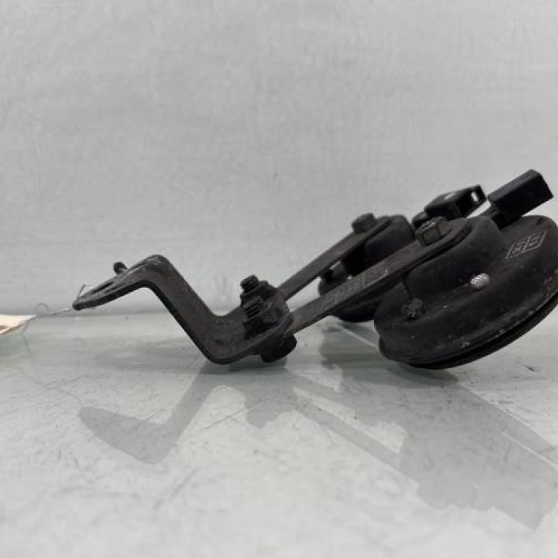 Avertisseur/Klaxon TOYOTA AVENSIS 3 Photo n°4