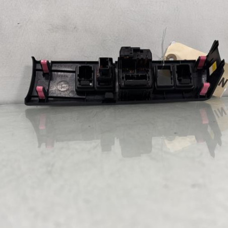Commande retroviseurs TOYOTA AVENSIS 3